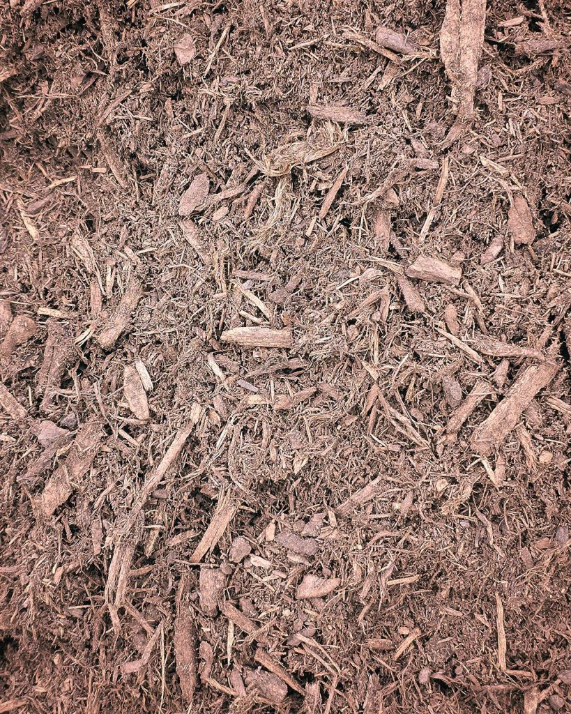 dyed cherry brown mulch